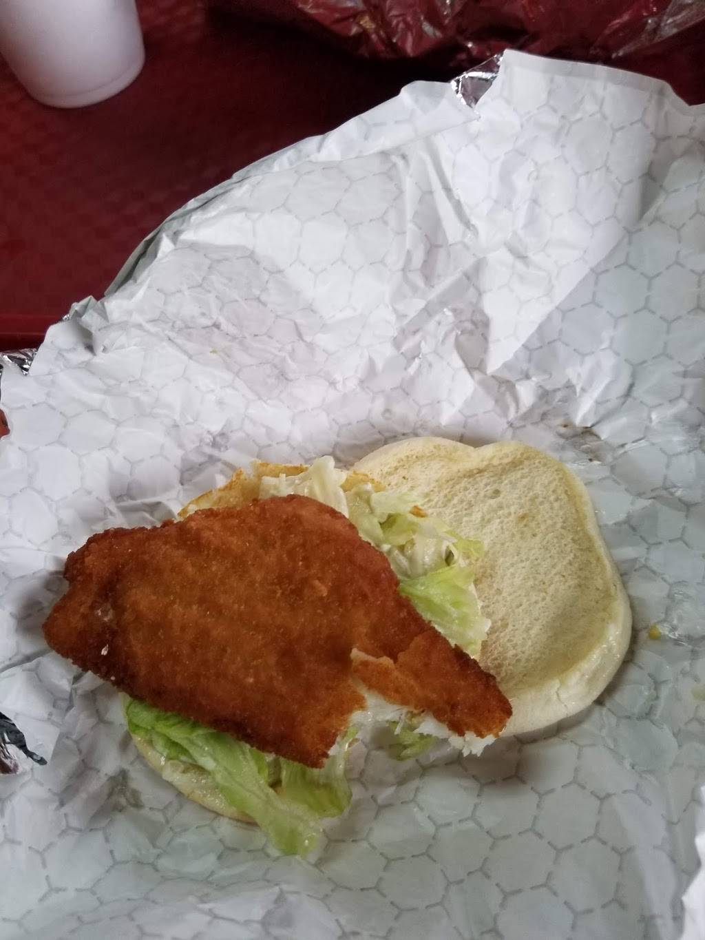 The Dip Dairy Freeze | restaurant | 610 Donelson Pkwy, Dover, TN 37058, USA | 9312325927 OR +1 931-232-5927