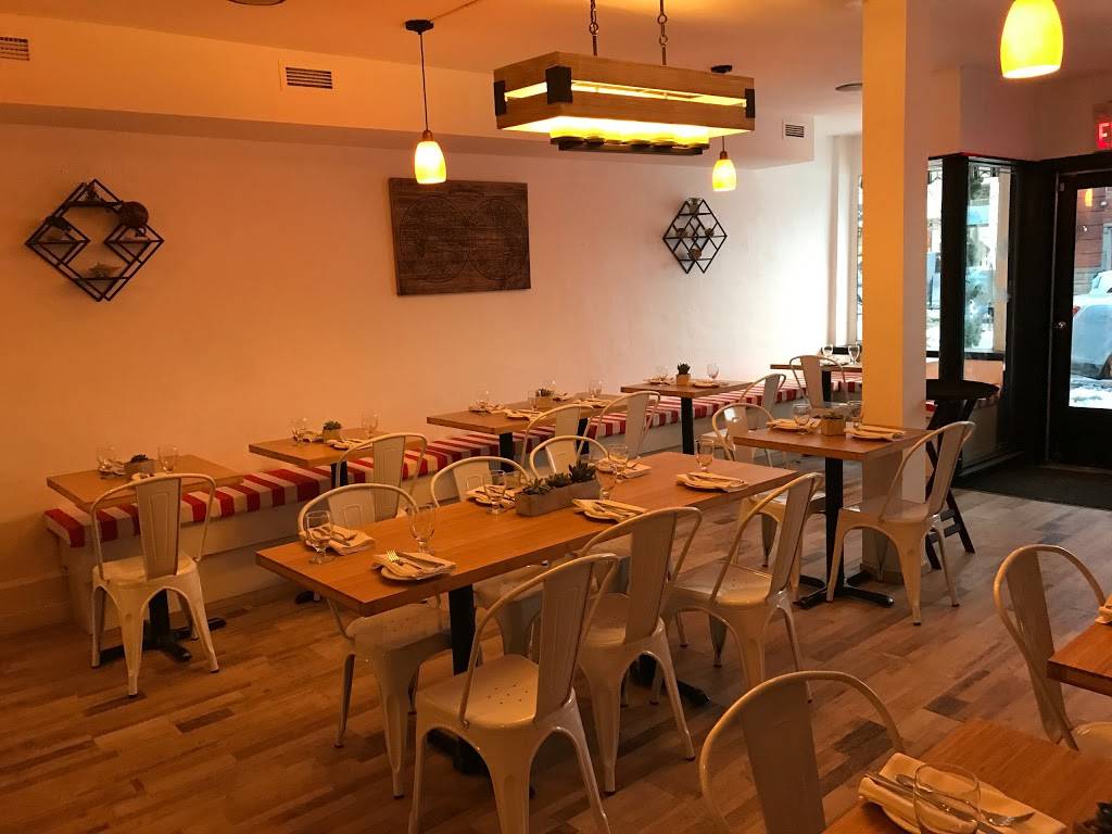 Mare Nostrum | restaurant | 16 Main St W, Kingsville, ON N9Y 1H1, Canada | 5198007237 OR +1 519-800-7237