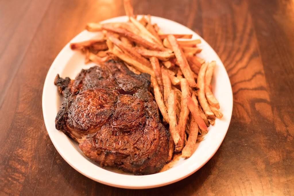 Does Eat Place of Jonesboro | restaurant | 411 W Washington Ave, Jonesboro, AR 72401, USA | 8703332435 OR +1 870-333-2435