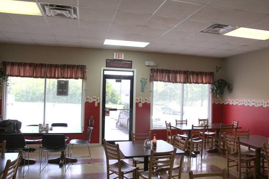 Better Burgers & More | restaurant | 952 Red House Rd, Richmond, KY 40475, USA | 8595754233 OR +1 859-575-4233