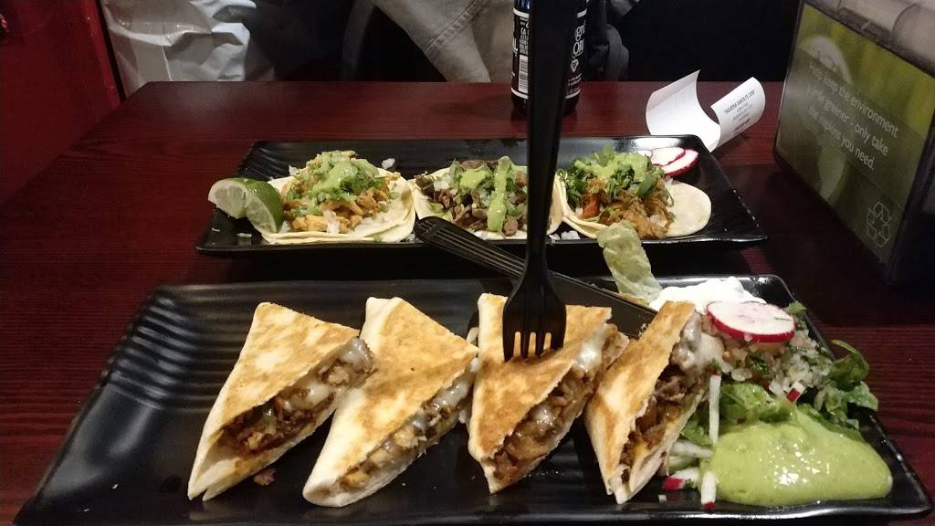 Taqueria Santa Fe | restaurant | 47-08 47th Ave, Woodside, NY 11377, USA | 7182699946 OR +1 718-269-9946