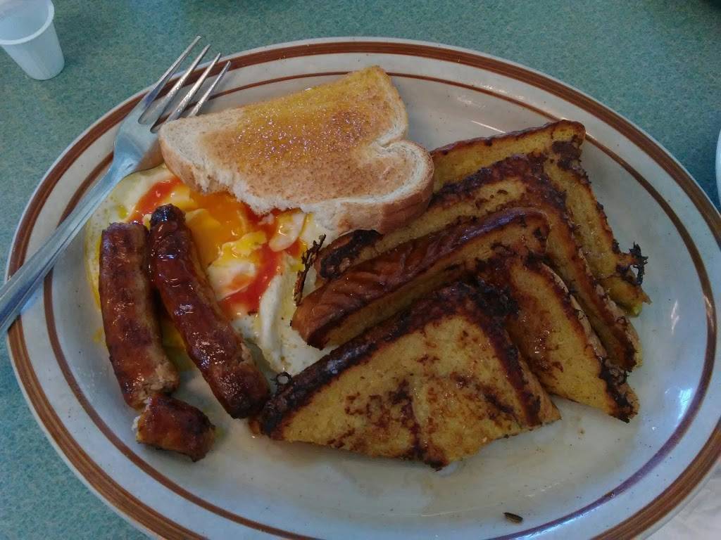 Michaels Restaurant | restaurant | 3009 Clark Ave, Cleveland, OH 44109, USA | 2169615699 OR +1 216-961-5699