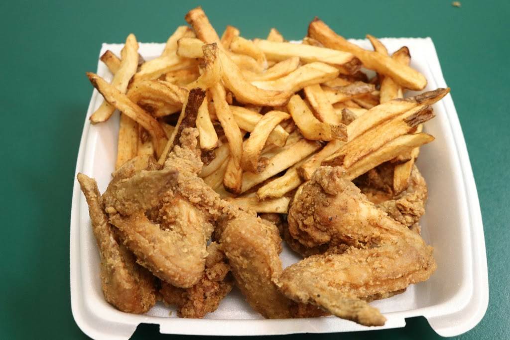 Oven Fresh Pizza & Wings | restaurant | 2121 E 79th St, Cleveland, OH 44103, USA | 2164316400 OR +1 216-431-6400