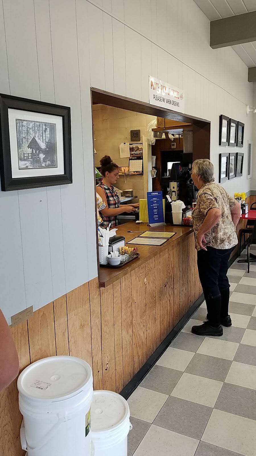 Don & Jos Drive-In | restaurant | 21903 NE 10th Ave, Ridgefield, WA 98642, USA | 3608878111 OR +1 360-887-8111