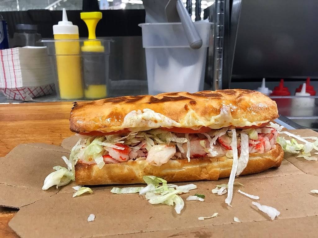 Bellacinos Pizza & Grinders | restaurant | 800 Brown Rd, Auburn Hills, MI 48326, USA | 2483914900 OR +1 248-391-4900