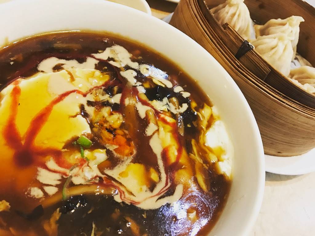 鼎鼎香 Xin Restaurant | restaurant | 1177 Central Pkwy W Unit 6, Mississauga, ON L5C 4P3, Canada | 9058962088 OR +1 905-896-2088