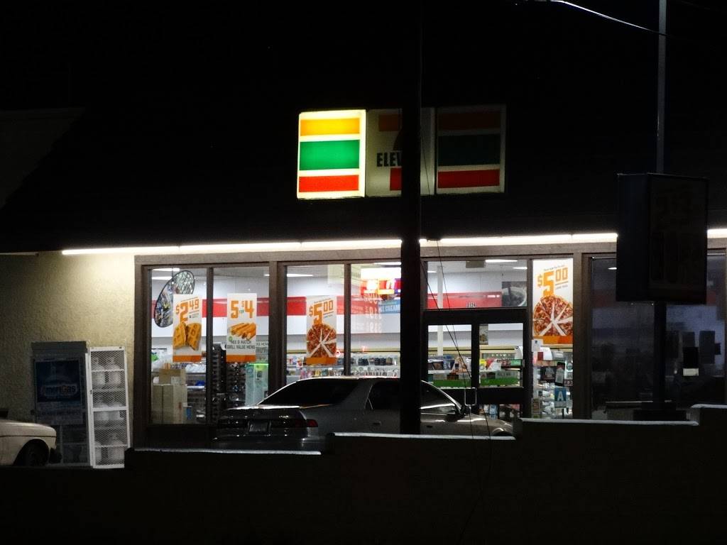 7-Eleven | bakery | 3124 N Chester Ave, Bakersfield, CA 93308, USA | 6613998342 OR +1 661-399-8342