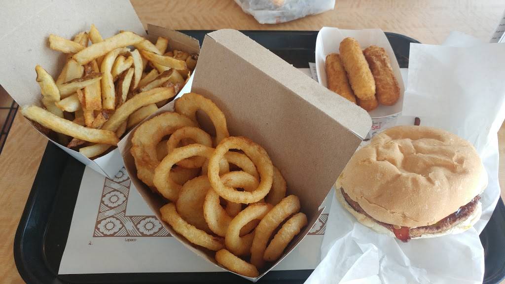 Harrys Charcoal Broiled | restaurant | 891 Talbot St, St Thomas, ON N5P 1E7, Canada | 5196333713 OR +1 519-633-3713