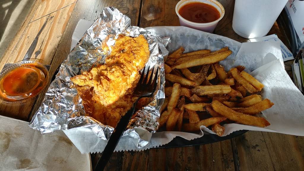 Wing Doozy | restaurant | 2359 Health Dr SW #120, Wyoming, MI 49519, USA | 6162288855 OR +1 616-228-8855