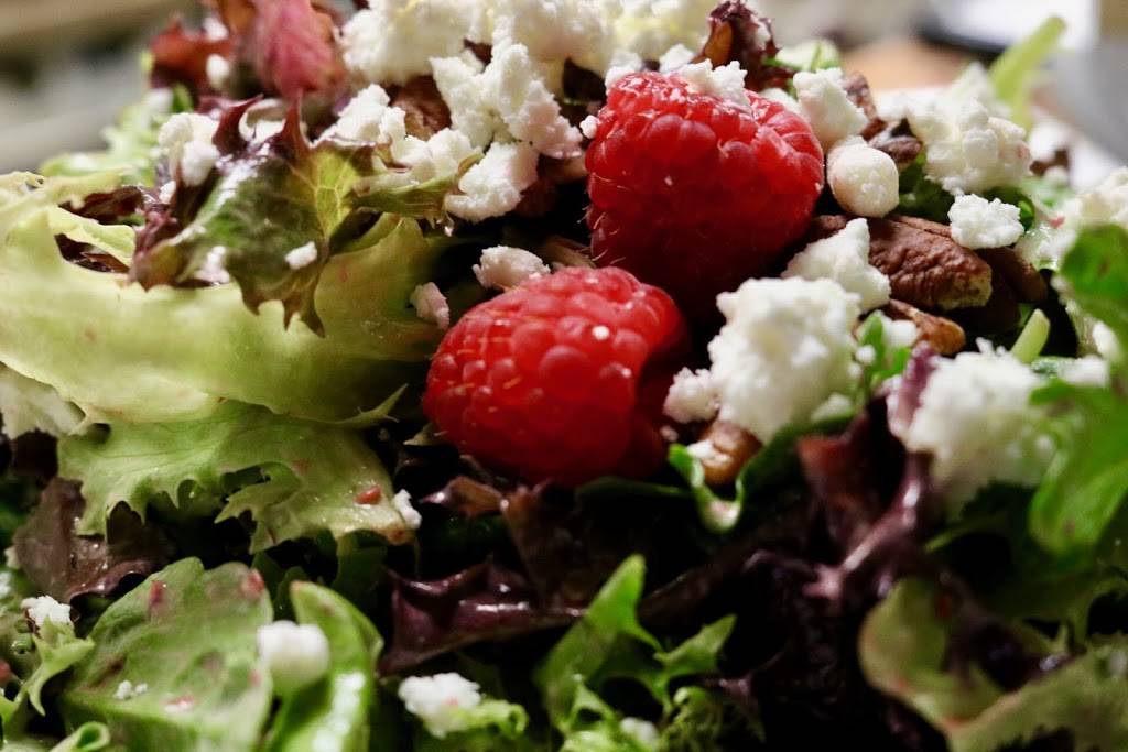 Gabriels Restaurant | restaurant | 6501 Mississauga Rd, Mississauga, ON L5N 1A6, Canada | 9055675218 OR +1 905-567-5218