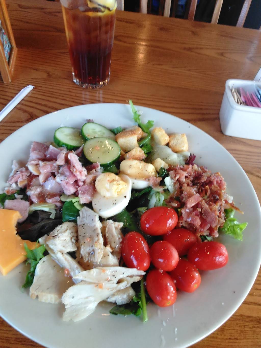 Cracker Barrel Old Country Store | restaurant | 138 Chaffin Pl, Murfreesboro, TN 37129, USA | 6158934980 OR +1 615-893-4980