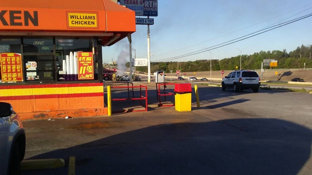 Williams Fried Chicken | restaurant | 6226 Marvin D Love Fwy, Dallas, TX 75237, USA | 2144670884 OR +1 214-467-0884