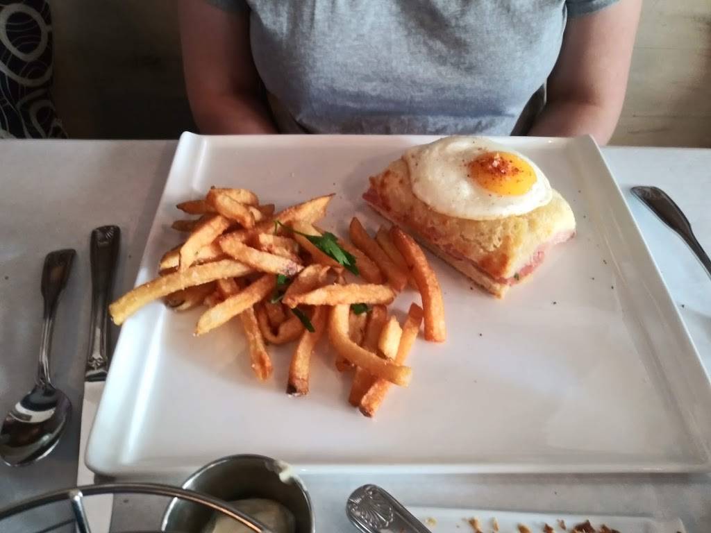 Bistro Toulouse | restaurant | 1220 Ben Sawyer Blvd, Mt Pleasant, SC 29464, USA | 8432163434 OR +1 843-216-3434