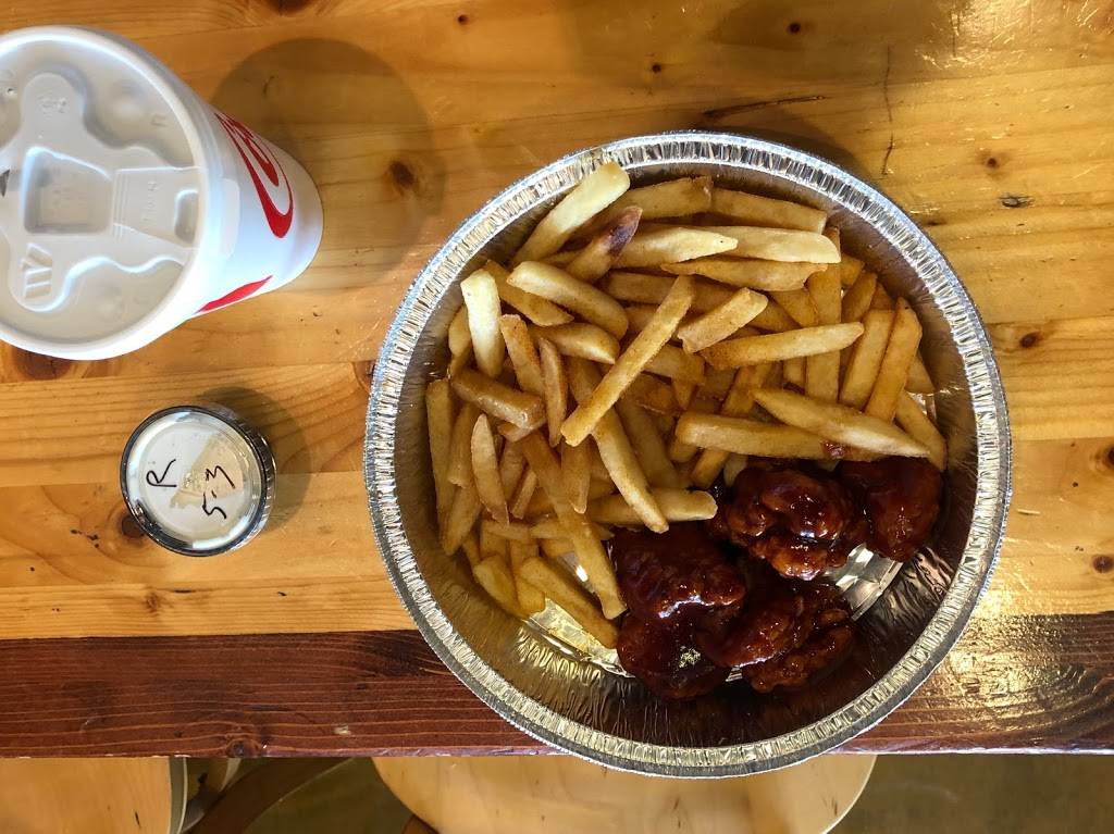 Randys Pizza | restaurant | 2458 Wycliff Rd, Raleigh, NC 27607, USA | 9193225990 OR +1 919-322-5990