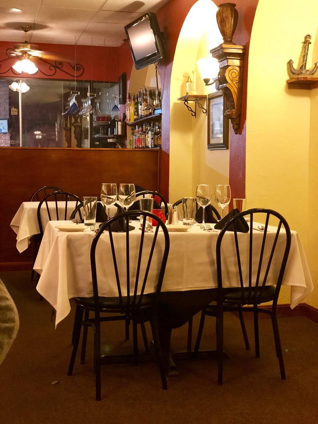 Serena | restaurant | 18 Lebanon St, Malden, MA 02148, USA | 7813243170 OR +1 781-324-3170