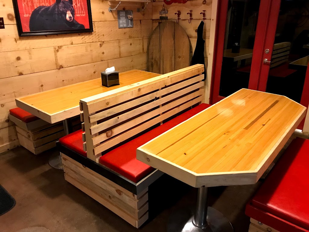 Rustic Creek Bar and Grill | restaurant | 7845 Redwood Hwy, Wilderville, OR 97543, USA | 5416593775 OR +1 541-659-3775