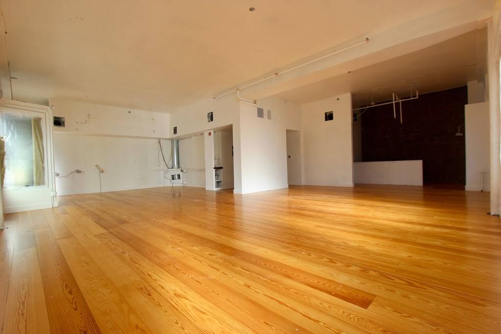 Stone Soup PDX | restaurant | 306 NW Broadway, Portland, OR 97209, USA | 5037194772 OR +1 503-719-4772