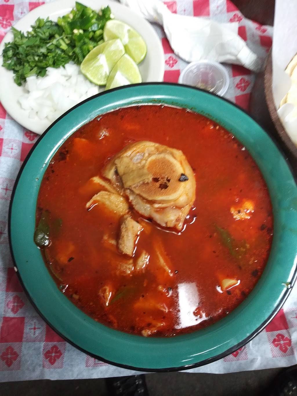 Antojitos Veracruzanos & Refresqueria | restaurant | 8103 Airline Dr k12, Houston, TX 77037, USA | 3463048441 OR +1 346-304-8441
