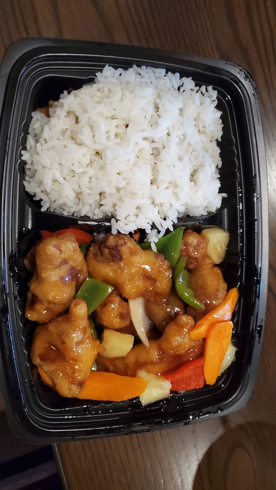 Lieus Asian Bistro | restaurant | 103 E Beacon Dr, Greenville, SC 29615, USA | 8642883800 OR +1 864-288-3800