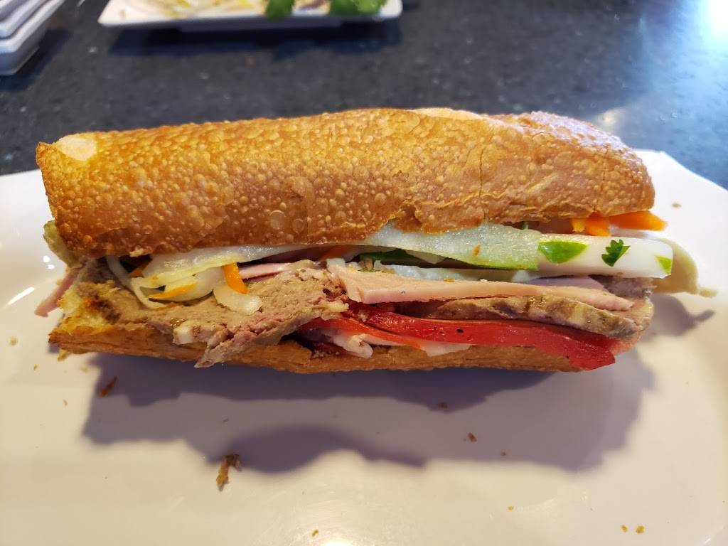 Le Delights - Banh Mi & Pho | restaurant | 8095 Macon Rd, Cordova, TN 38018, USA | 9012072746 OR +1 901-207-2746