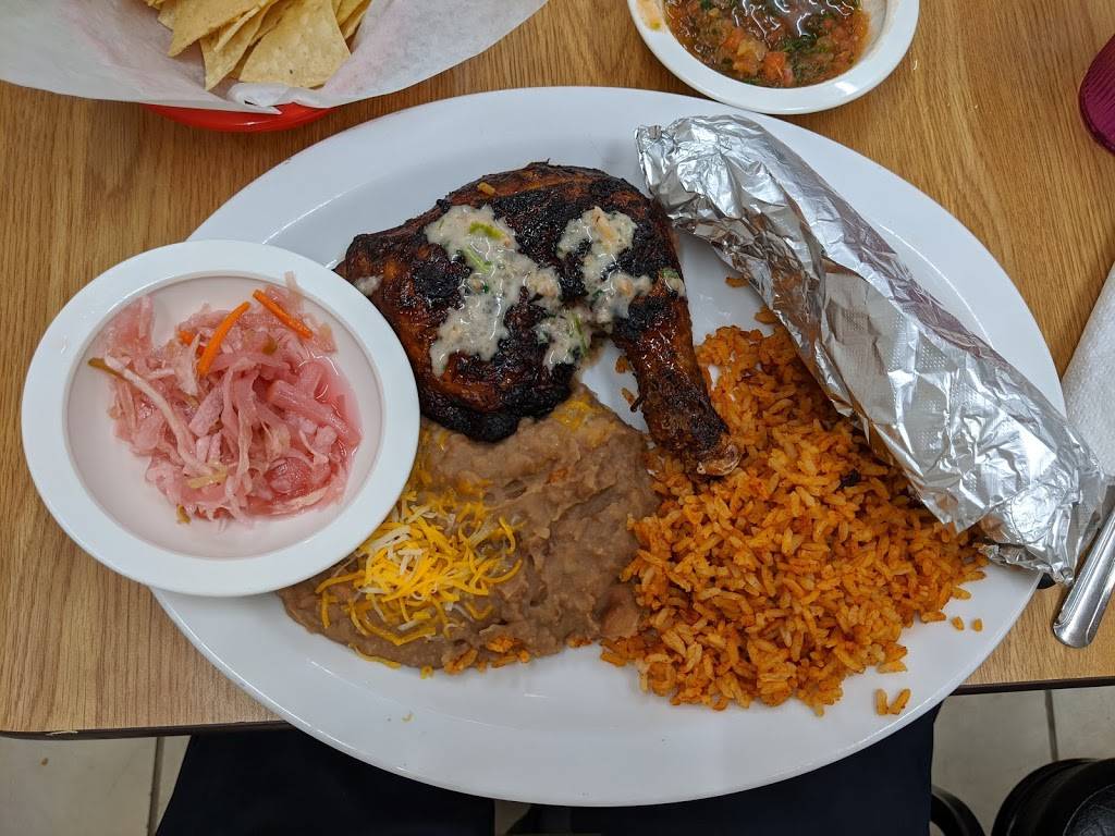 La Comida | restaurant | Union Plaza, 1136 Union Mall, Honolulu, HI 96813, USA | 8083047758 OR +1 808-304-7758