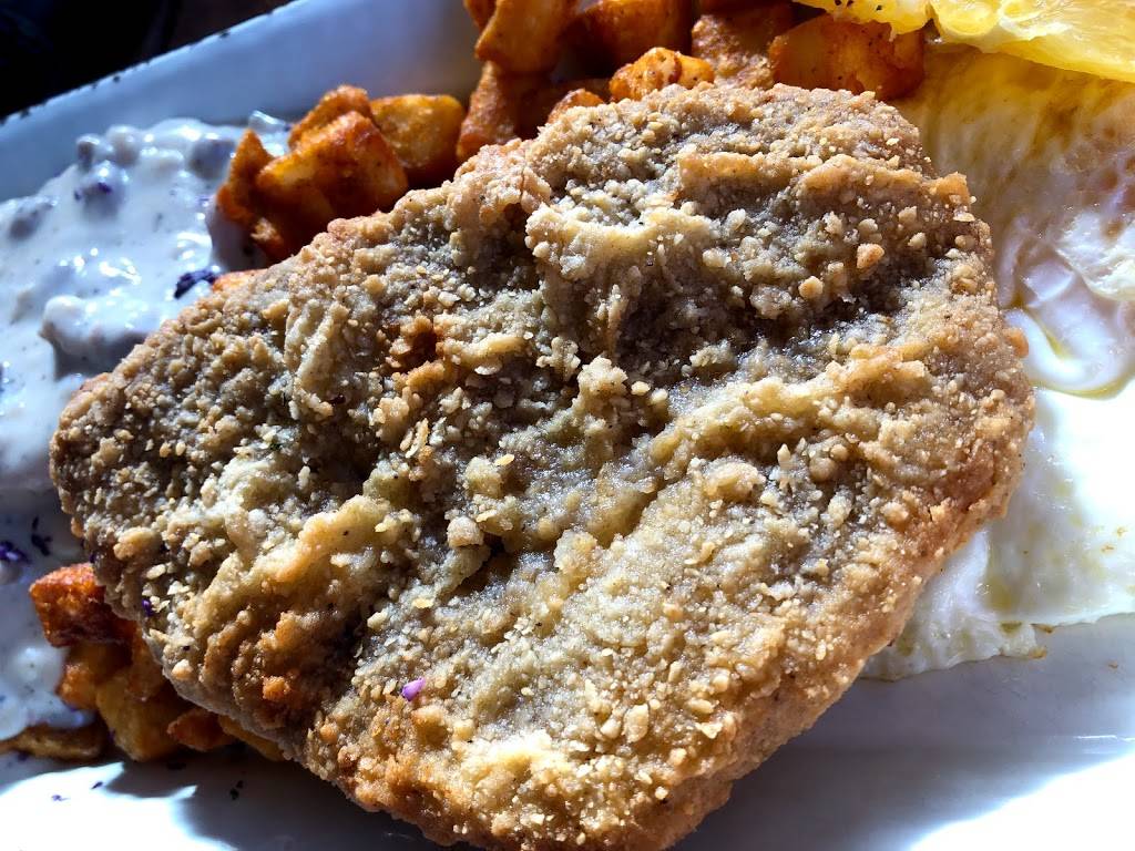 Country Road Cafe | restaurant | 26490 CO-74, Evergreen, CO 80439, USA | 3036741178 OR +1 303-674-1178