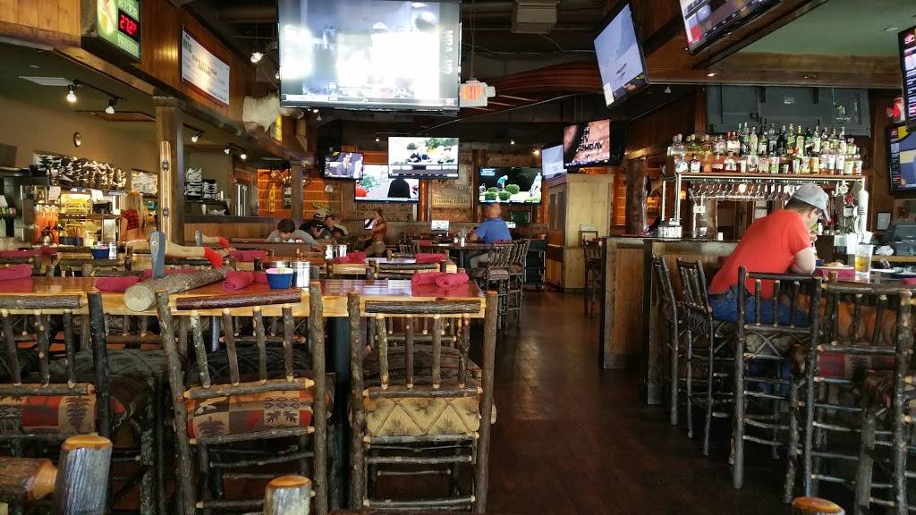 Twin Peaks Jacksonville | restaurant | 302 Western Blvd, Jacksonville, NC 28546, USA | 9104678374 OR +1 910-467-8374