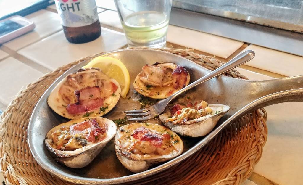 Harrisons Harbor Watch | restaurant | 5915, 806 S Atlantic Ave, Ocean City, MD 21842, USA | 4102895121 OR +1 410-289-5121