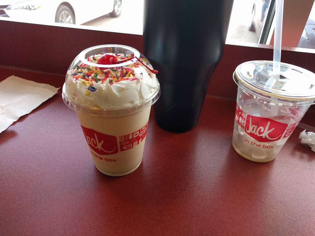 Jack in the Box | restaurant | 190 Continental Ave, Dallas, TX 75207, USA | 2147609324 OR +1 214-760-9324