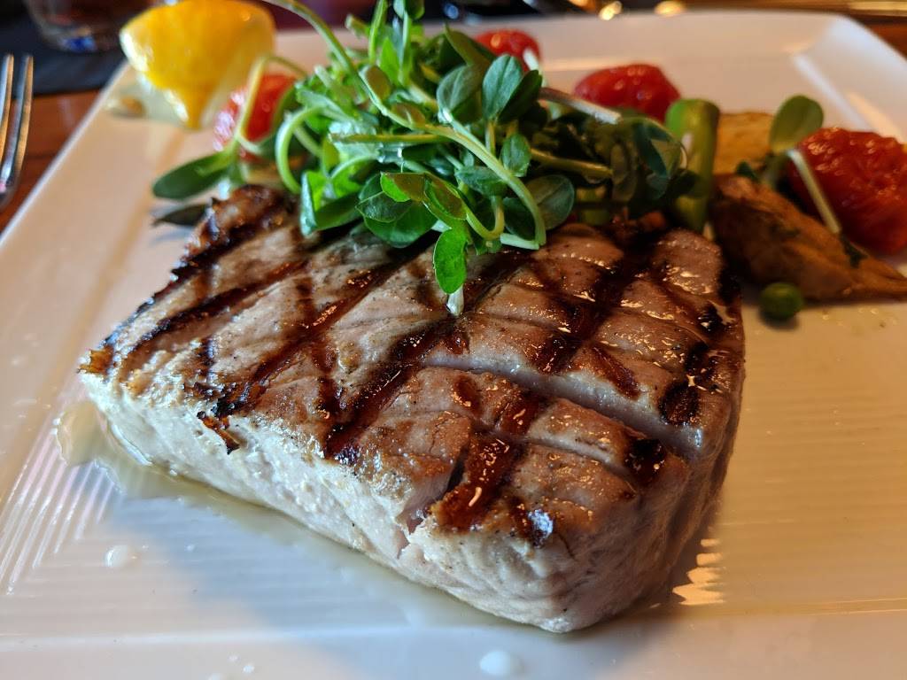 The Blue Point | restaurant | 1240 Duck Rd, Duck, NC 27949, USA | 2522618090 OR +1 252-261-8090