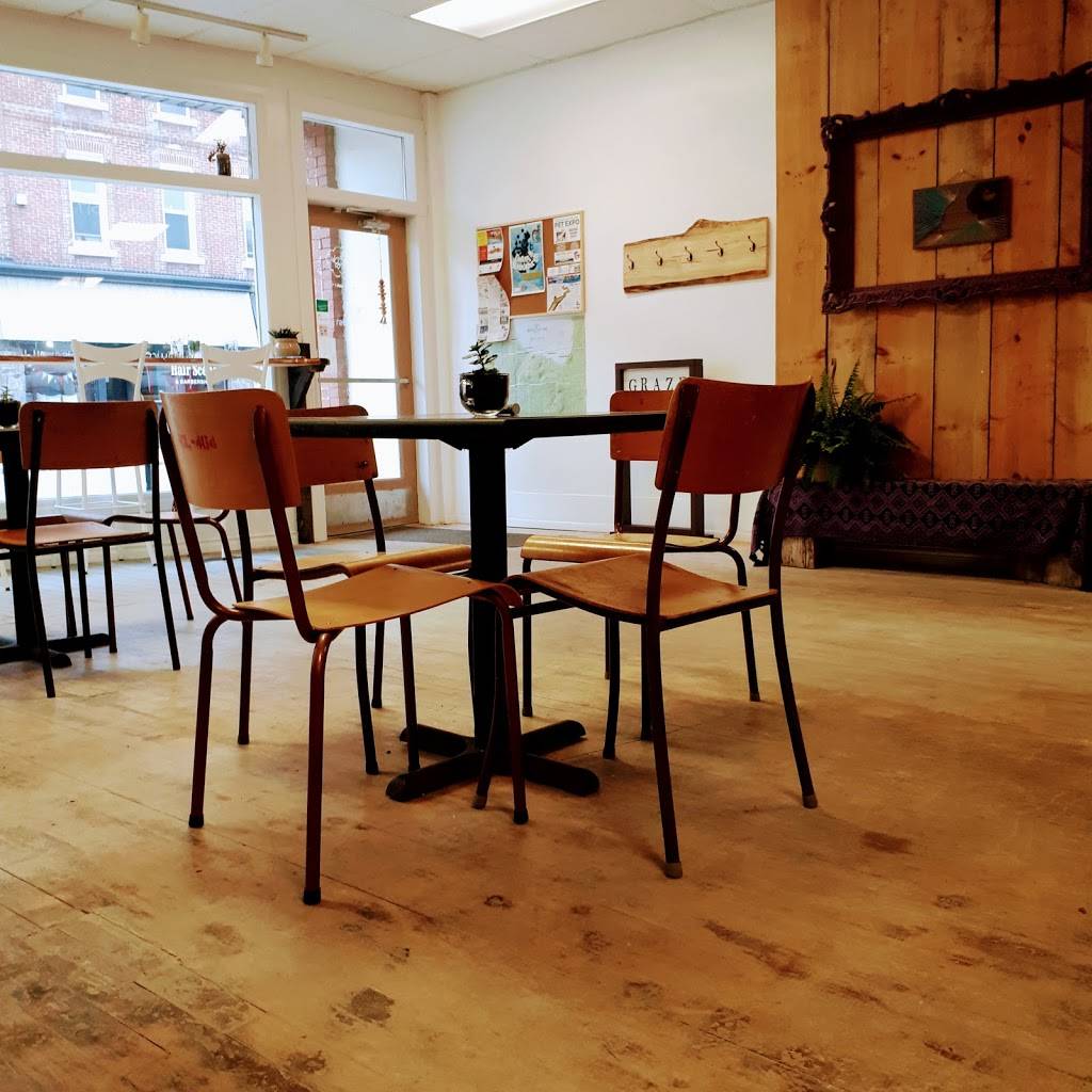 GRAZE CAFE | restaurant | 43 N Sykes St, Meaford, ON N4L 1X8, Canada | 5193772151 OR +1 519-377-2151