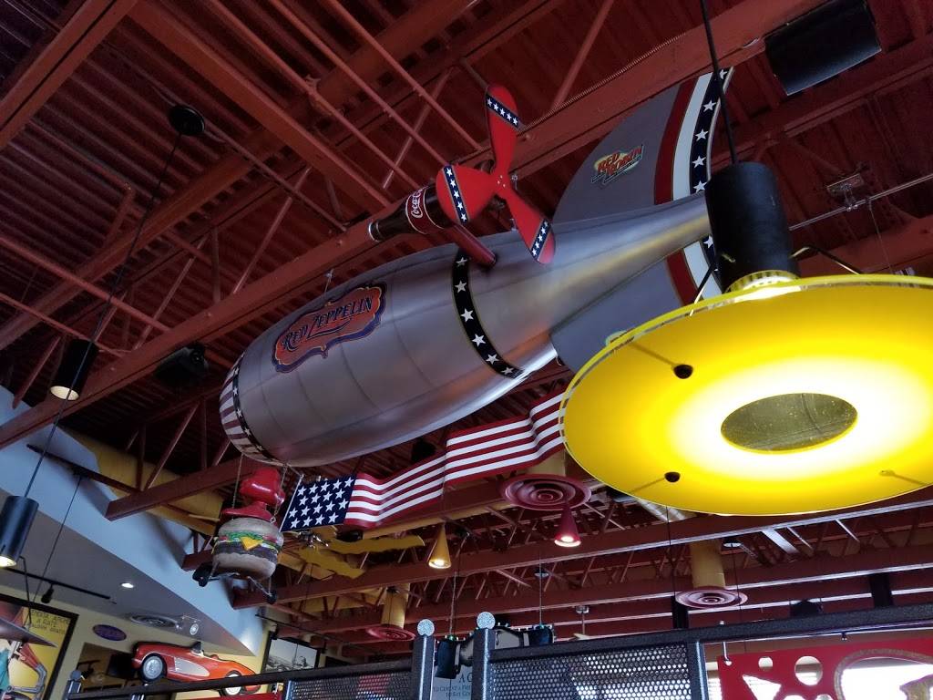 Red Robin Gourmet Burgers and Brews | restaurant | 3003 Commerce Crossing, Commerce Charter Twp, MI 48390, USA | 2489262990 OR +1 248-926-2990