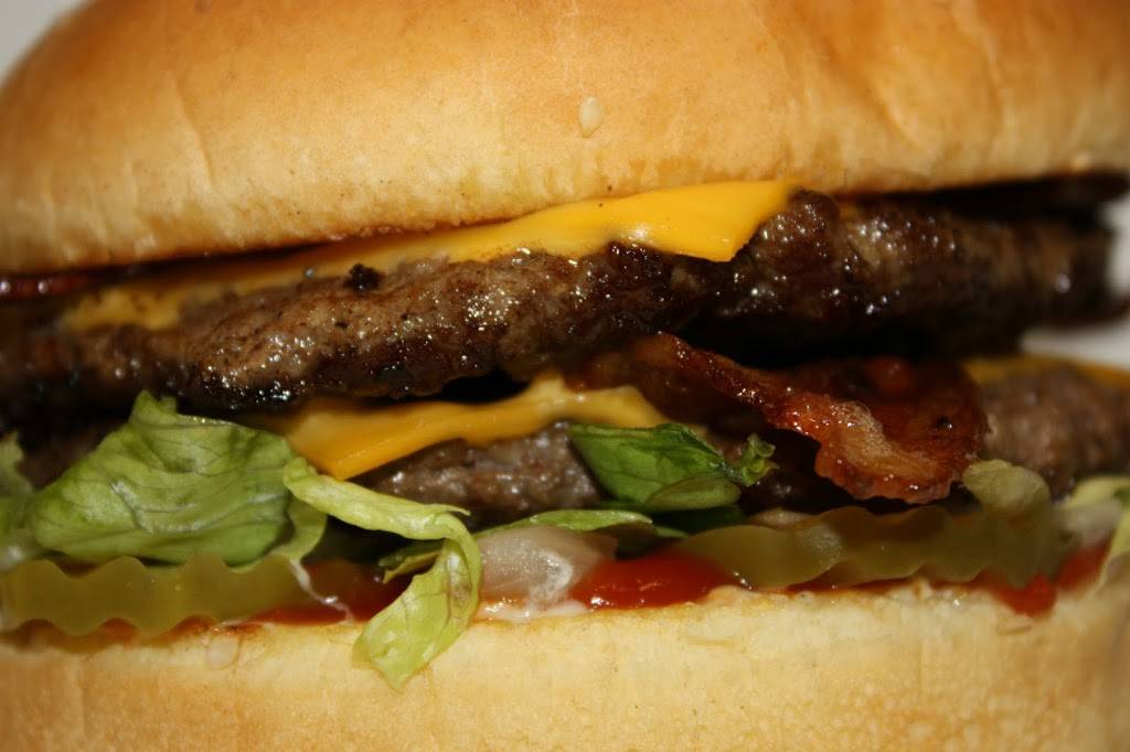 Frugals | restaurant | 1817 Howard Rd, Auburn, WA 98002, USA | 2533330990 OR +1 253-333-0990