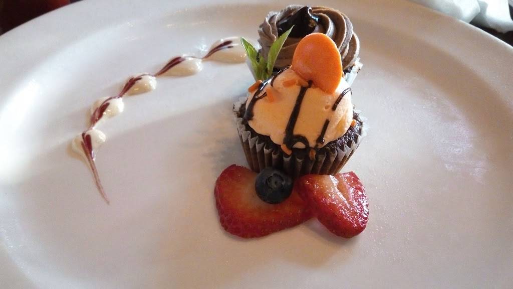 Coles Public House | restaurant | 209 S Main St, Amherst, OH 44001, USA | 4409847432 OR +1 440-984-7432