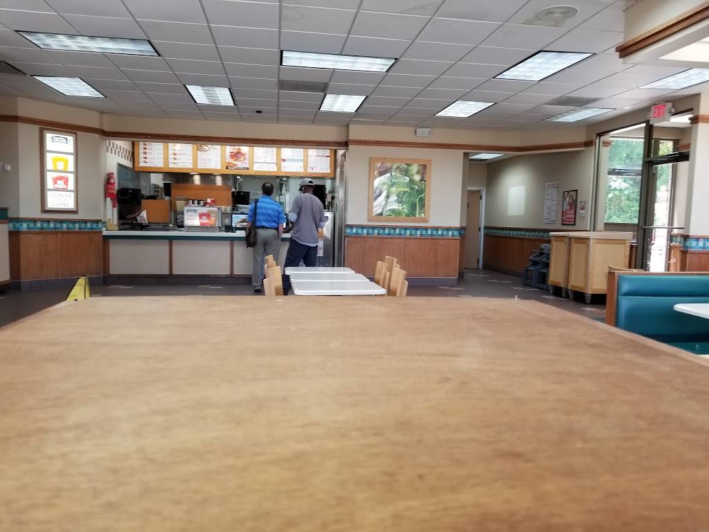 Wendys | restaurant | 5754 Main St, Zachary, LA 70791, USA | 2252862849 OR +1 225-286-2849