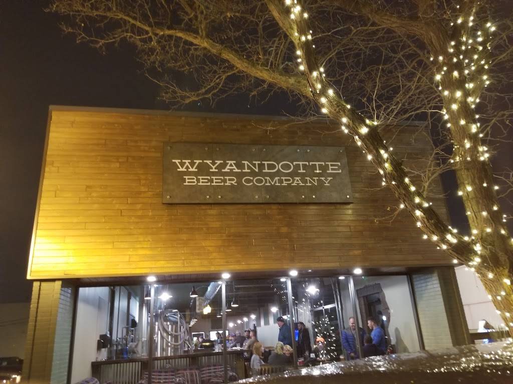 Wyandotte Beer Company | restaurant | 3016 1st St, Wyandotte, MI 48192, USA | 7345563231 OR +1 734-556-3231