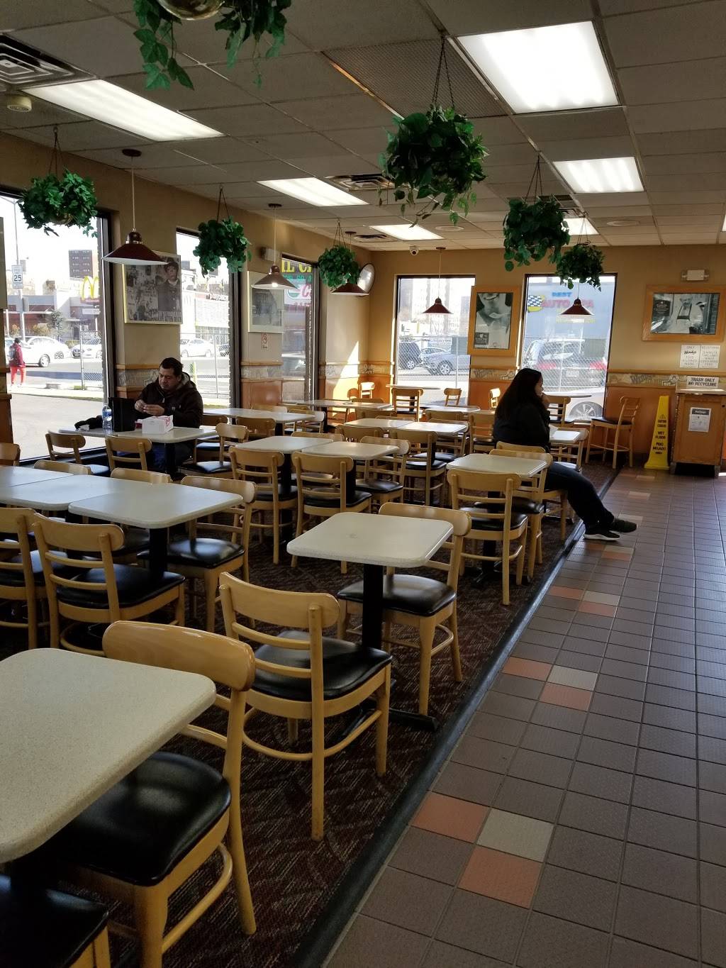 Wendys | restaurant | 1916 Linden Blvd, Brooklyn, NY 11207, USA | 7182728725 OR +1 718-272-8725