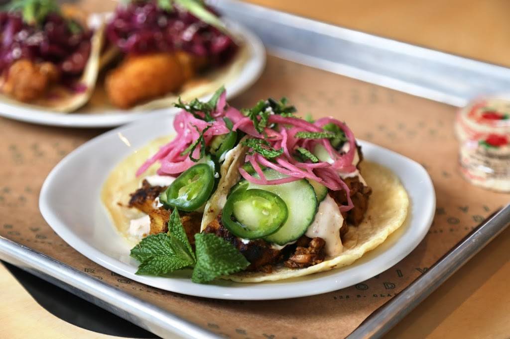 Antique Taco Chiquito | restaurant | 125 S Clark St, Chicago, IL 60603, USA | 7737706195 OR +1 773-770-6195