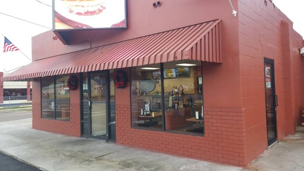 Aguila Sandwich Shop | meal takeaway | 3200 W Hillsborough Ave, Tampa, FL 33614, USA | 8138764022 OR +1 813-876-4022