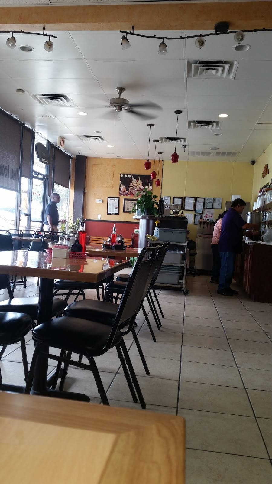 Thai Rice N Noodle | restaurant | 9094 Camp Bowie W Blvd, Fort Worth, TX 76116, USA | 8175603758 OR +1 817-560-3758