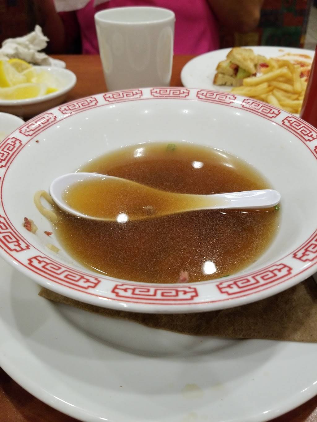 Zippys Ewa | restaurant | 91-1717 Fort Weaver Rd, Ewa Beach, HI 96706, USA | 8086873500 OR +1 808-687-3500