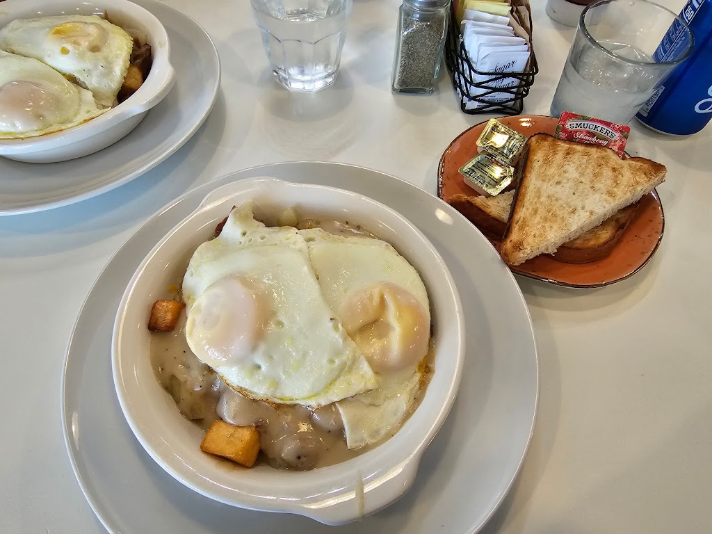 Le Peep Greenwood | restaurant | 210 S Emerson Ave, Greenwood, IN 46143, USA | 3173001134 OR +1 317-300-1134