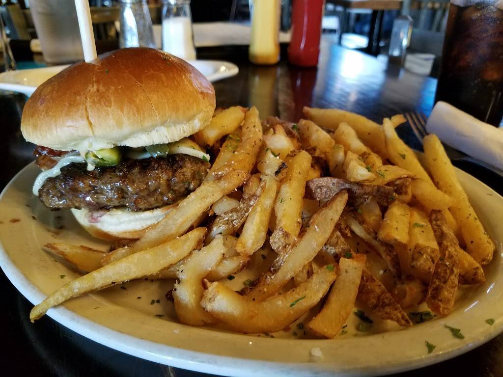 Main Street Pub | restaurant | 466 N Main St, Glen Ellyn, IL 60137, USA | 6307901734 OR +1 630-790-1734