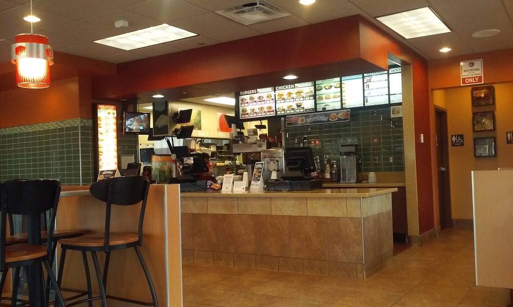 Jack in the Box | restaurant | 1004 Steele Ln, Santa Rosa, CA 95403, USA | 7075269877 OR +1 707-526-9877
