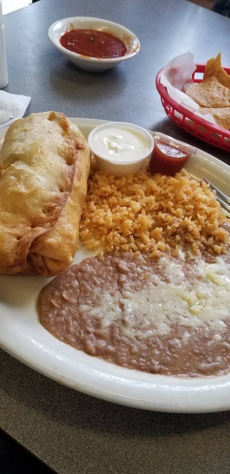 Mexican Deli | restaurant | 761 5th St, Lincoln, CA 95648, USA | 9166451157 OR +1 916-645-1157