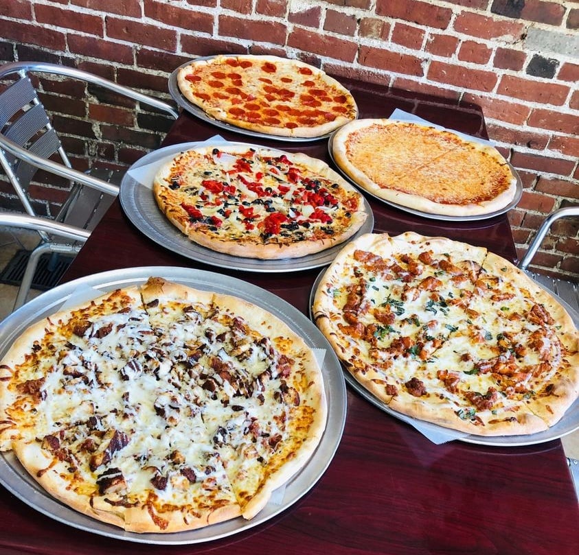 Pizzeria 260 | meal delivery | 260 W Broadway, Boston, MA 02127, USA | 6172689600 OR +1 617-268-9600