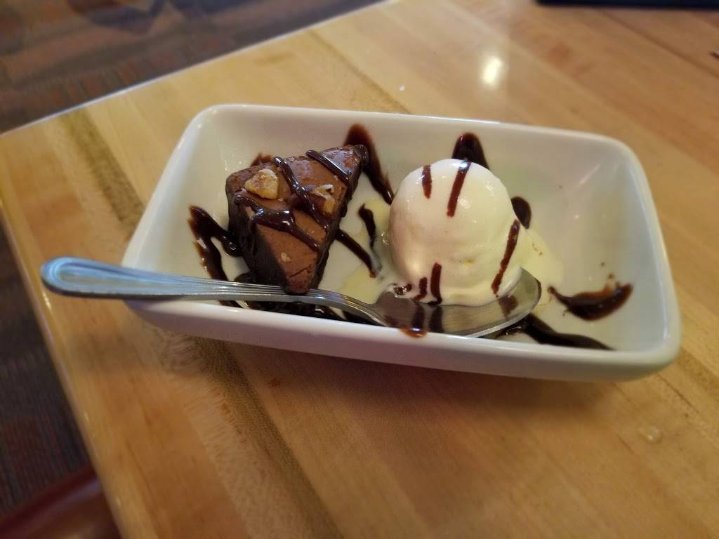 Applebees Grill + Bar | restaurant | 1001 Westside Dr, Durant, OK 74701, USA | 5809319306 OR +1 580-931-9306