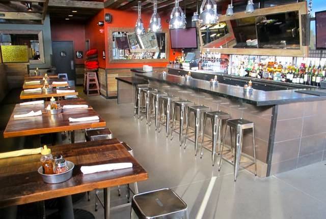 Patxis Pizza - Cherry Hills | restaurant | 3455 S University Blvd, Englewood, CO 80113, USA | 3037832000 OR +1 303-783-2000