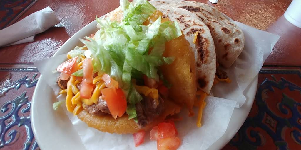 El Rincon De Maria | restaurant | 2511 Ackerman Rd, San Antonio, TX 78219, USA | 2106666151 OR +1 210-666-6151