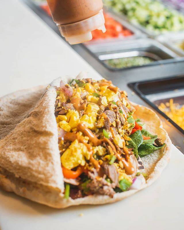 Pita Pit | restaurant | 1900 Appleby Line, Burlington, ON L7L 6A1, Canada | 9053367482 OR +1 905-336-7482